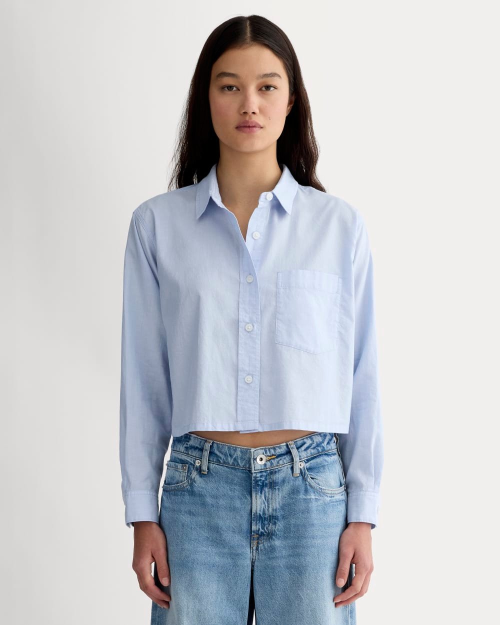 06d29e73_ecfe-1 The Way-Short Shirt in Silky Cotton | Chambray Blue - Image 1